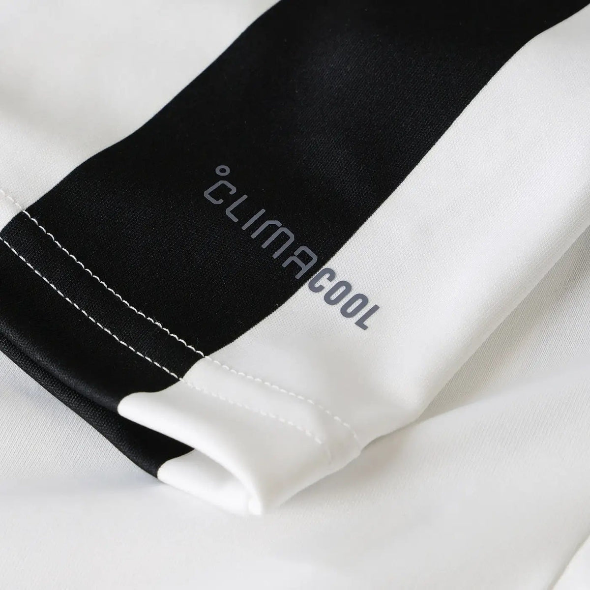 Juventus 26/27 Home Jersey