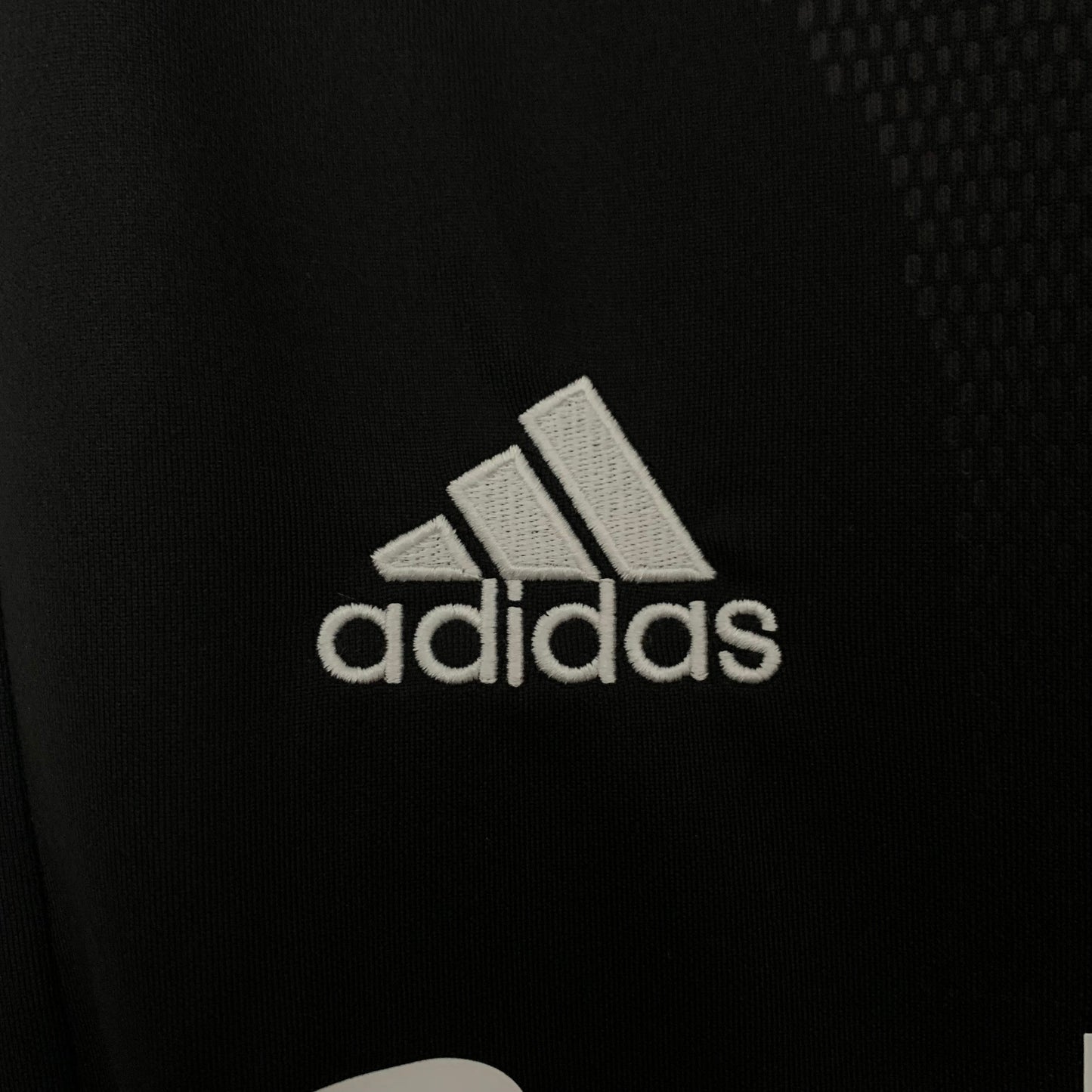 Retro Real Madrid 01/02 Away