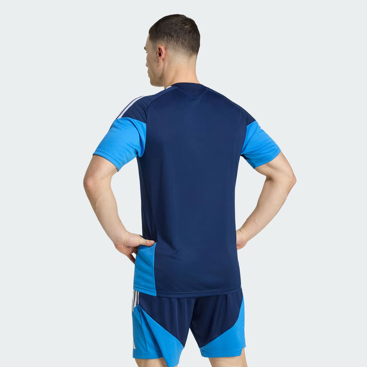 Camisa Adidas Cruzeiro Treino Comissão 2026 - Patrocínios