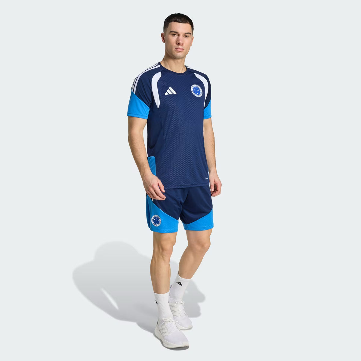 Camisa Adidas Cruzeiro Treino Comissão 2026