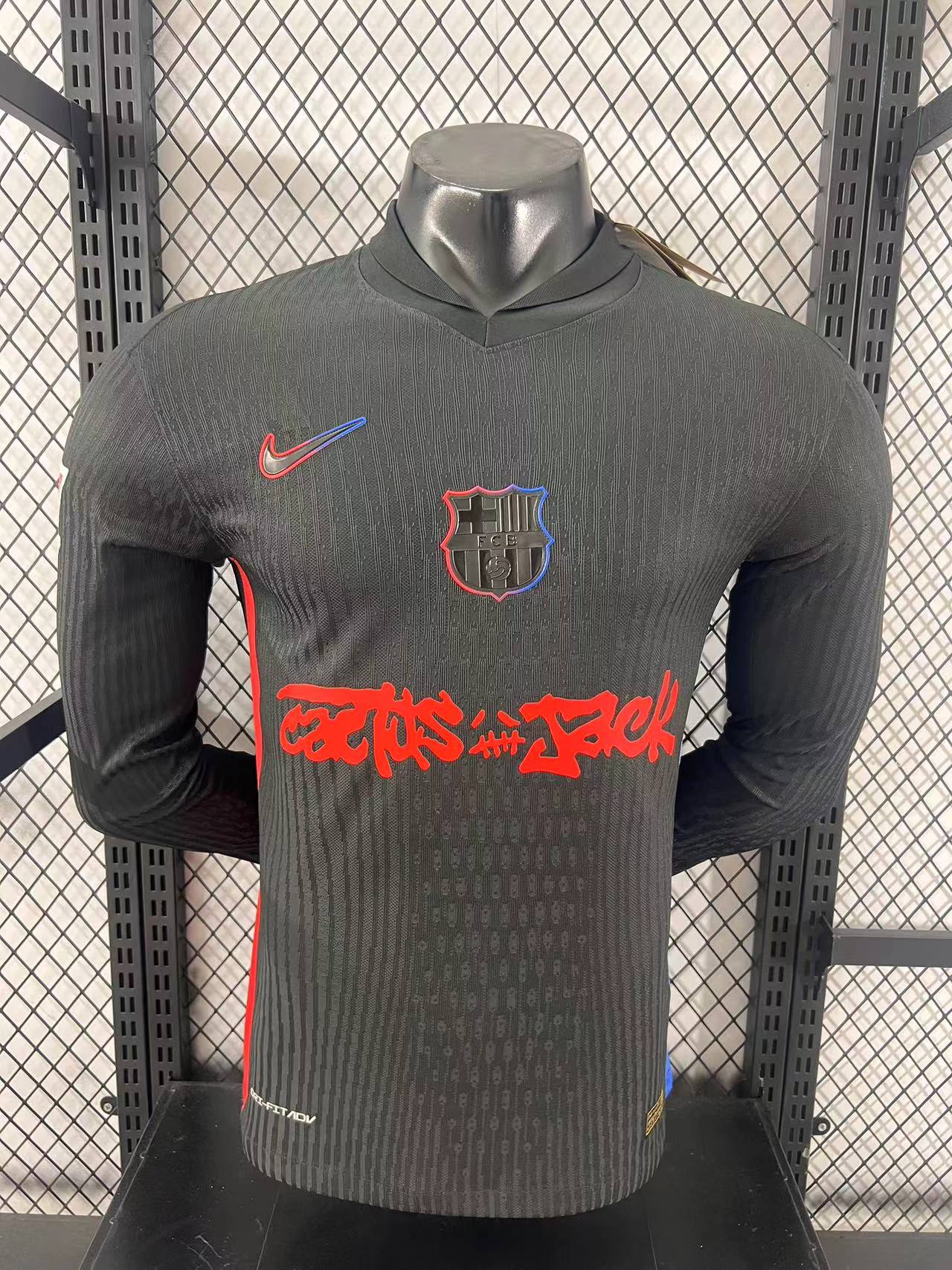Barcelona 2025/26 Travis Scott Authentic Player [Slim Fit] Player [Slim Fit] Player [Slim Fit] Player Long Sleeve [Slim Fit]
